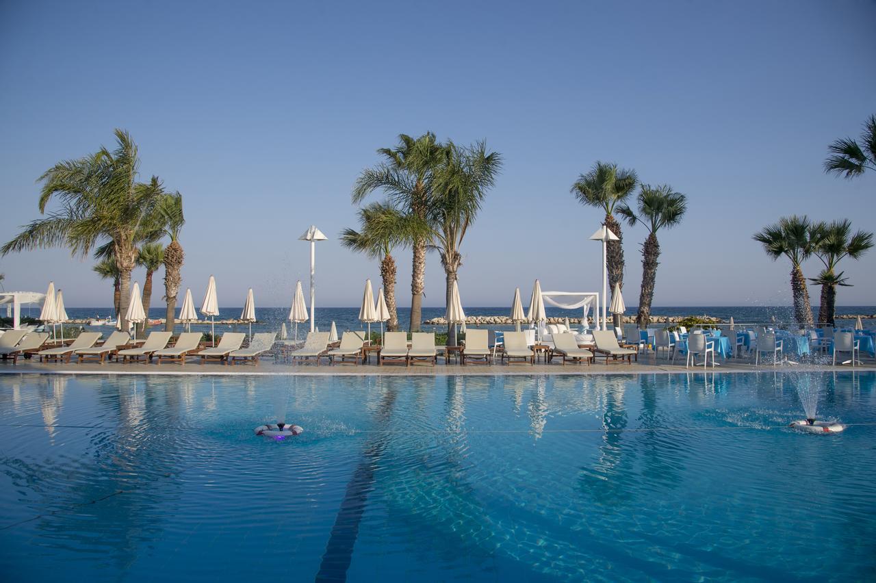 Palm Beach Hotel & Bungalows Larnaca Exterior photo