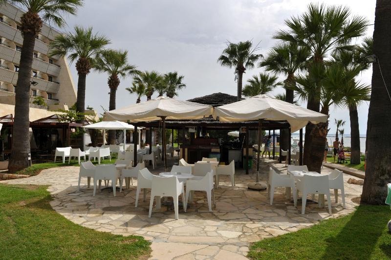 Palm Beach Hotel & Bungalows Larnaca Exterior photo